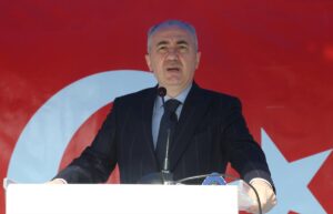 RİZE (AA) – Rize'nin düşman işgalinden kurtuluşunun 107'nci yıl dönümü