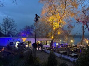 - Kanonun devrilmesiyle suya kapılan 6 sporcu ve 1 eğitmen