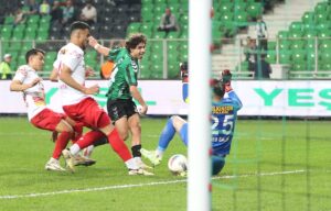 - Sakaryaspor: 5 - Fitmens Gömlek Yeni Malatyaspor : 0