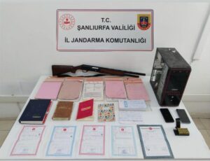 ŞANLIURFA (AA) – Şanlıurfa'nın Suruç ilçesinde tefecilik operasyonunda 3 zanlı