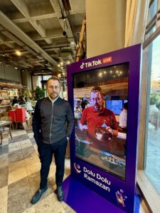 İSTANBUL (AA) – Şef Ömür Akkor, ramazan ayı boyunca resmi