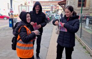 SİNOP (AA) – Sinop'ta Lösemili Çocuklar Vakfı (LÖSEV) görevlileri, LÖSEV