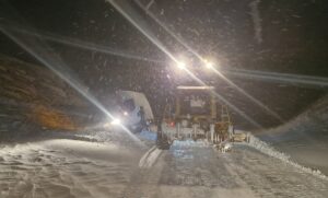 SİVAS (AA) – Sivas'ta etkili olan kar yağışı nedeniyle bazı