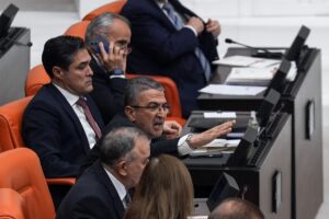 TBMM (AA) – TBMM Genel Kurulu, karar yeter sayısı bulunamadığı