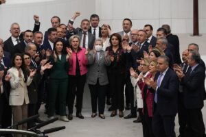 TBMM (AA) – TBMM Genel Kurulunda, İstanbul Üniversitesinin, İstanbul Büyükşehir