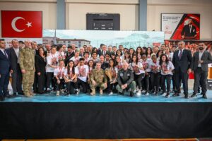 HAKKARİ (AA) – Hakkari'nin Yüksekova ilçesinde, Türkiye Futbol Federasyonu (TFF)