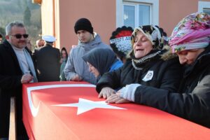TRABZON (AA) – Antalya'da trafik kazasında hayatını kaybeden polis memuru