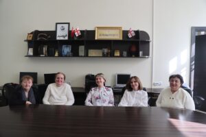 TİFLİS (AA) – DAVİT KACHKACHİSHVİLİ – Meslek hayatlarını Türk dili,