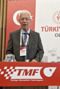 - "Bu organizasyon sadece sporun gelişimine değil, aynı zamanda ülkemizin