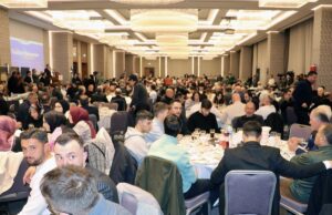 - "Dünyadaki bu karanlık tablo karşısında Türkiye'miz stratejik konumu, köklü