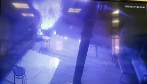 BURSA (AA) – Uludağ'da bir otelde çıkan yangında milli kayakçı