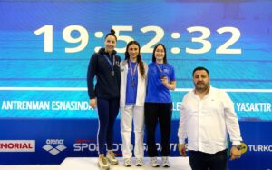 EDİRNE (AA) – Yüzmede Uluslararası 6. Edirne Kupası yarışları sona