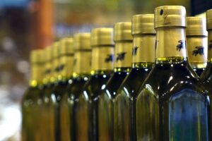 BALIKESİR (AA) – Balıkesir Üniversitesi (BAÜN) Edremit Meslek Yüksekokulu Zeytin