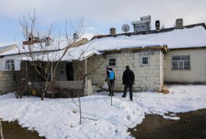 VAN (AA) – Van'da görevlendirme yapılan Büyükşehir Belediyesi bünyesindeki aşevinde