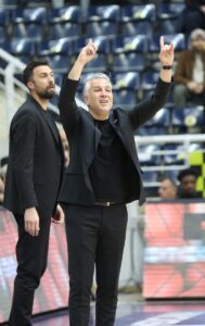 - Yukatel Merkezefendi Belediyesi Basket: 85 - Darüşşafaka Lassa: 82