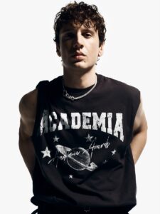 İSTANBUL (AA) – Beymen Grubu markalarından Academia, 2025 İlkbahar/Yaz Koleksiyonu'nu