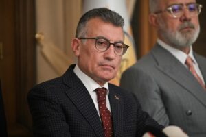 TBMM (AA) – AK Parti Grup Başkanı Abdullah Güler, Meclis