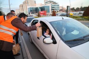 İSTANBUL (AA) – AK Parti İstanbul İl Başkanlığı, ramazan boyunca