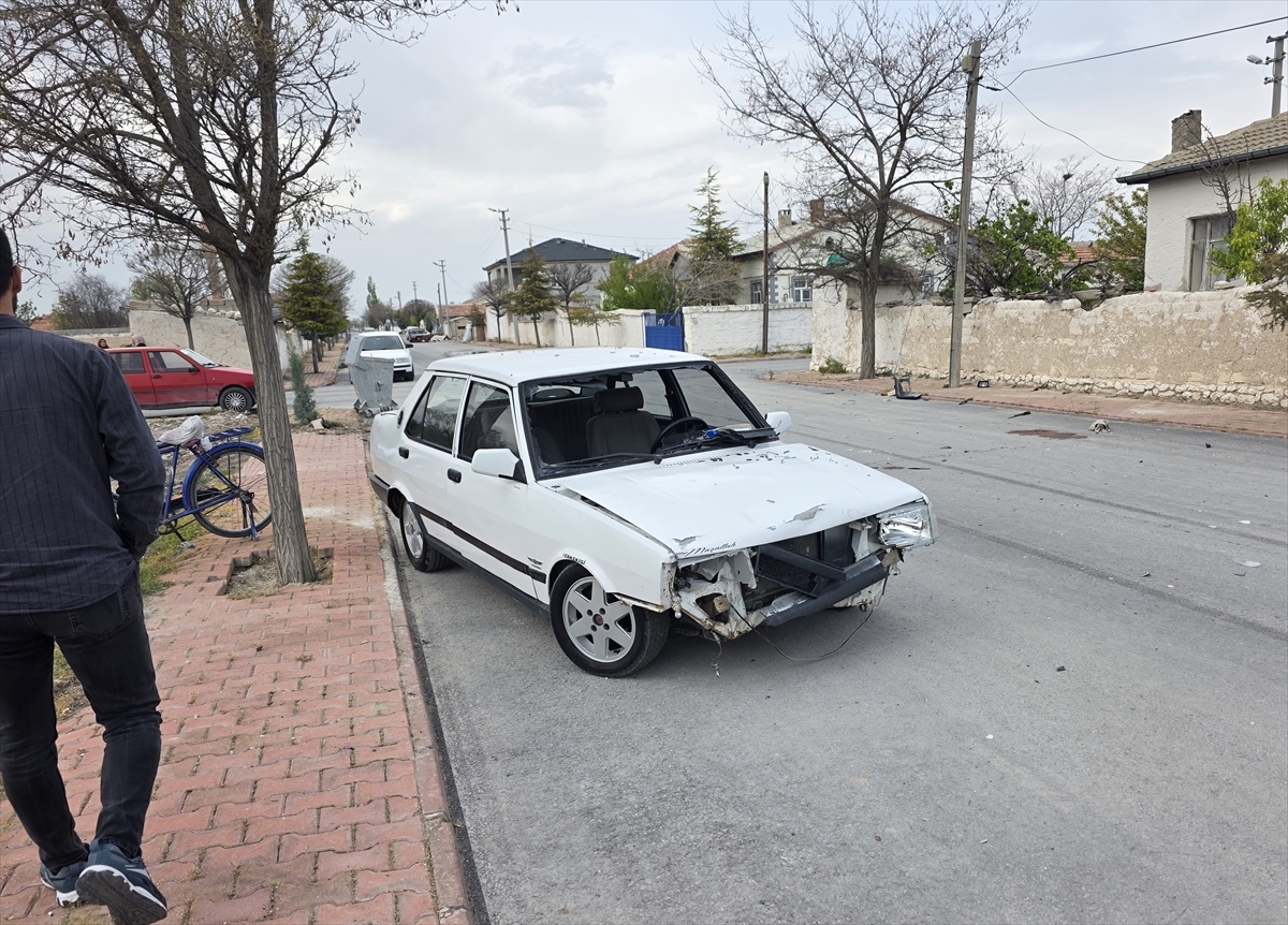 Aksaray'da otomobille çarpışan motosikletteki sürücü öldü