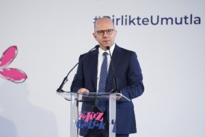 İSTANBUL (AA) – Allianz Türkiye'nin Koruncuk Vakfı işbirliğiyle gerçekleştirdiği "Bir