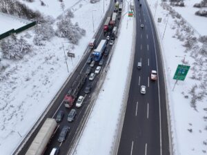 BOLU (AA) – Anadolu Otoyolu'nun Bolu Dağı geçişinde meydana gelen