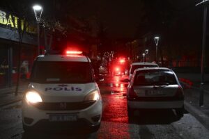 ANKARA (AA) – Başkentte etkili olan sağanak nedeniyle Mamak ilçesindeki