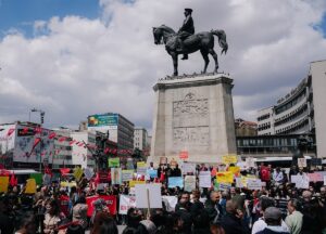 ANKARA (AA) – Başkentte atama bekleyen bazı öğretmenler, alımların yetersiz