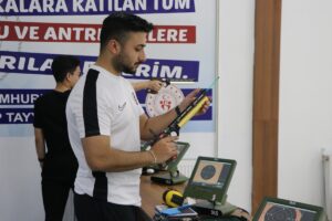 KAHRAMANMARAŞ (AA) – SİNAN DORUK – Avrupa şampiyonu milli atıcı