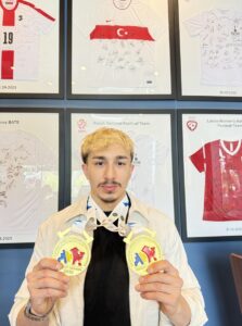 - "Kırdığım rekor artık tarihe geçti ve bu rekor sonsuza