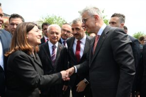 EDİRNE (AA) – Sağlık Bakanı Kemal Memişoğlu, "Türkiye'de sağlık turizmi