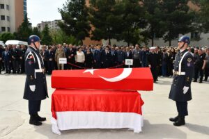 - Şehit Jandarma Uzman Çavuş Şükrü Taş'ın cenazesi düzenlenen törenin