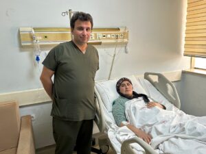 VAN (AA) – Van'da beyin kanaması geçiren 8 haftalık hamile