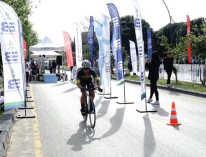 BALIKESİR (AA) – Türkiye Bisiklet Federasyonunca düzenlenen Türkiye Kupası 3.