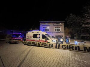 BURDUR (AA) – Burdur'da bir kişi evinde vücudunun bir kısmı