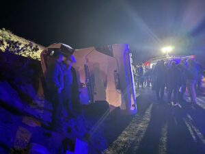 ÇANKIRI (AA) – Çankırı'da işçileri taşıyan otobüsün devrilmesi sonucu 23