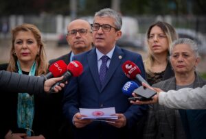 ANKARA (AA) – CHP, 2 kanun ile 4 Cumhurbaşkanlığı kararnamesinin