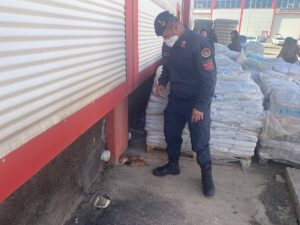 DİYARBAKIR (AA) – Diyarbakır'da, Mega Sanayi Sitesi'nde kozmetik ürün imal