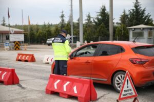 EDİRNE (AA) – Edirne'de jandarma ekipleri, Ramazan Bayramı tatili tedbirleri