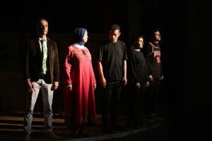 EDİRNE (AA) – Edirne'de emniyet mensuplarından oluşan tiyatro grubunun sahnelediği,