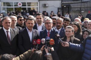 İSTANBUL (AA) – İstanbul Büyükşehir Belediyesine (İBB) yönelik yolsuzluk soruşturması