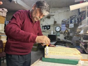 ERZİNCAN (AA) – Erzincan'da yaşayan 62 yaşındaki mücellit Orhan Ersu,