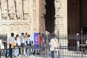 PARİS (AA) – Fransa Cumhurbaşkanı Emmanuel Macron, ülkenin önemli tarihi