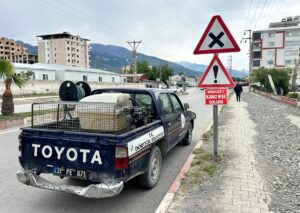 HATAY (AA) – Hatay'ın Dörtyol ilçesinde bir mahalle kuduz riski