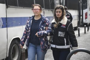 İSTANBUL (AA) – İstanbul Büyükşehir Belediyesine (İBB) yönelik yolsuzluk soruşturması