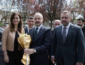 - "Biz yıllarca 'İsrail mallarına karşı boykot yapalım' derken ağzını