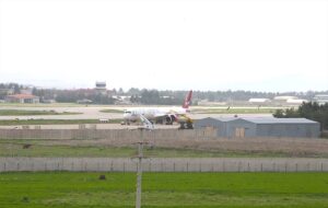 DİYARBAKIR (AA) – İngiltere'nin başkenti Londra'dan Hindistan'a giden uçak, bir