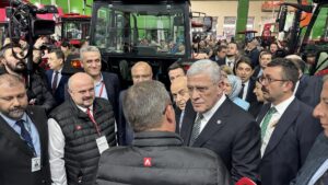 KONYA (AA) – İYİ Parti Genel Başkanı Müsavat Dervişoğlu, 21.