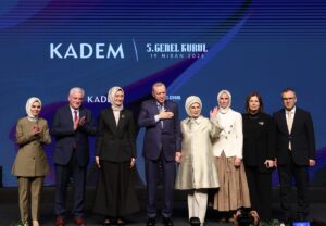 İSTANBUL (AA) – Cumhurbaşkanı Recep Tayyip Erdoğan'ın eşi Emine Erdoğan,