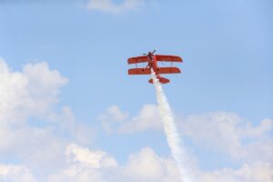 ESKİŞEHİR (AA) – Türkiye'nin tek sivil kadın akrobasi pilotu Semin