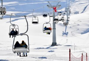 - Tarihi zenginliği, doğal güzellikleri, kültürel mirası ve gastronomisiyle öne